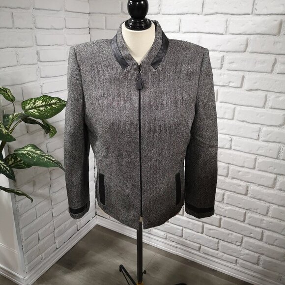Albert Nipon Ladies Size 10 Black & Dark Grey Fully Lined Wool Blazer - Picture 1 of 12